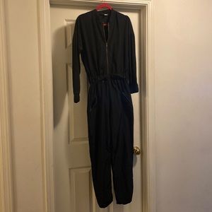 Black polyester zip up jumpsuit ! Gold zippers